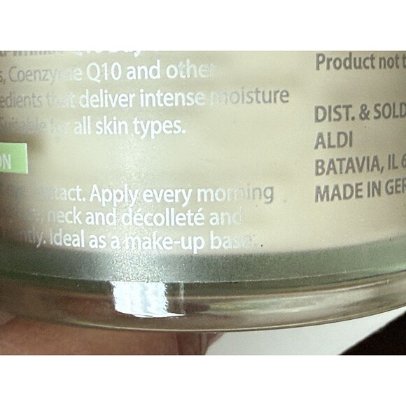 Lacura Anti-Wrinkle Face Bioflavonoid & Coenzyme Q10 Day Cream 1.7oz (48g) - Picture 5 of 7